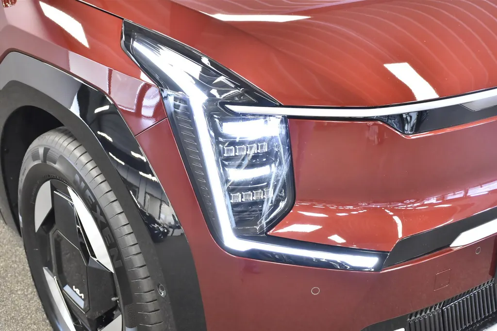 Kia EV9 99,8kWh 204pk RWD Air NIEUW - SNEL LEVERBAAR