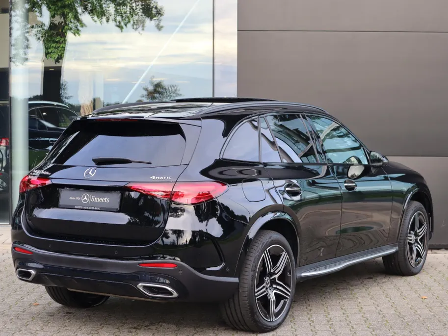 Mercedes-Benz GLC 300e 4MATIC AMG Line