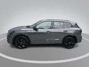Volkswagen Tiguan 1.5 eTSI 150pk DSG R-Line Edition · 360 Camera · Apple/Android Car Play · Sfeerverlichting · Massage · Black Style · 20'' Inch ·