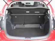 Mazda 2 Hybrid 1.5 Agile | Comfort pakket | 15' LM | Stuur/-stoelverwarming | Carplay | Cruise adapt. |