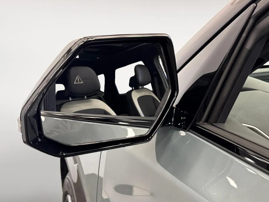 Kia EV5 GT-PlusLine 81.4 kWh | Informeer naar beschikbaarheid | 505 km actieradius | 19' Inch velgen | NU €3000 inruilpremie + 500 korting KIA laadpaal