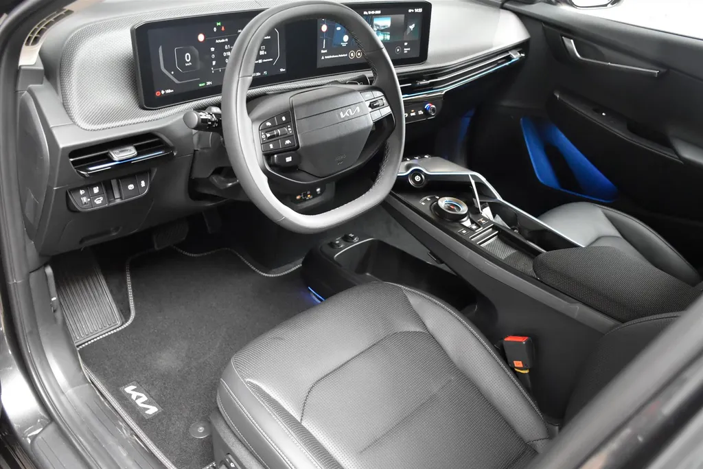 Kia EV6 63kWh 170pk RWD Plus NIEUW - SNEL LEVERBAAR