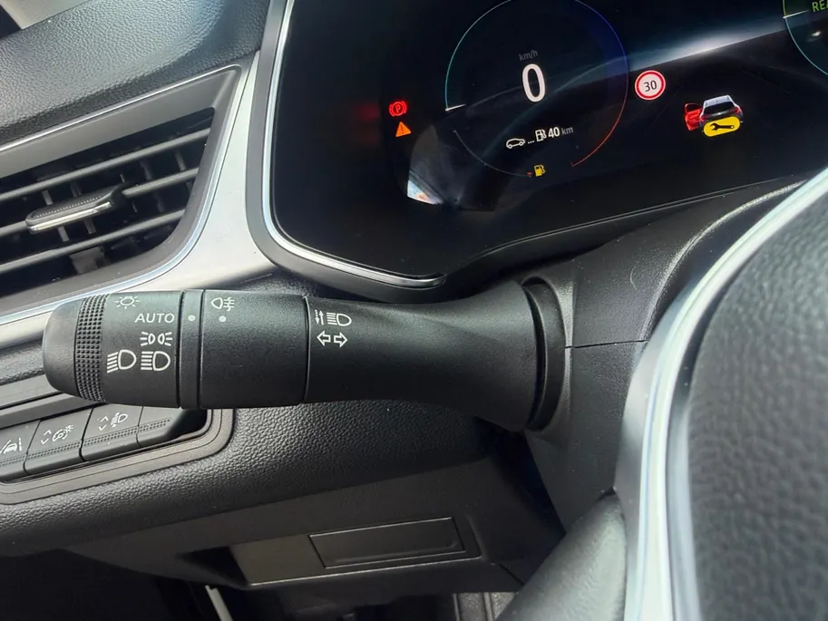 Renault Captur 1.6 E-Tech Hybrid 145 Intens | Automaat | Parkeersensoren | Camera | Cruise & Climate Control | Apple Carplay & Android Auto | 12 Maanden BOVAG Garantie