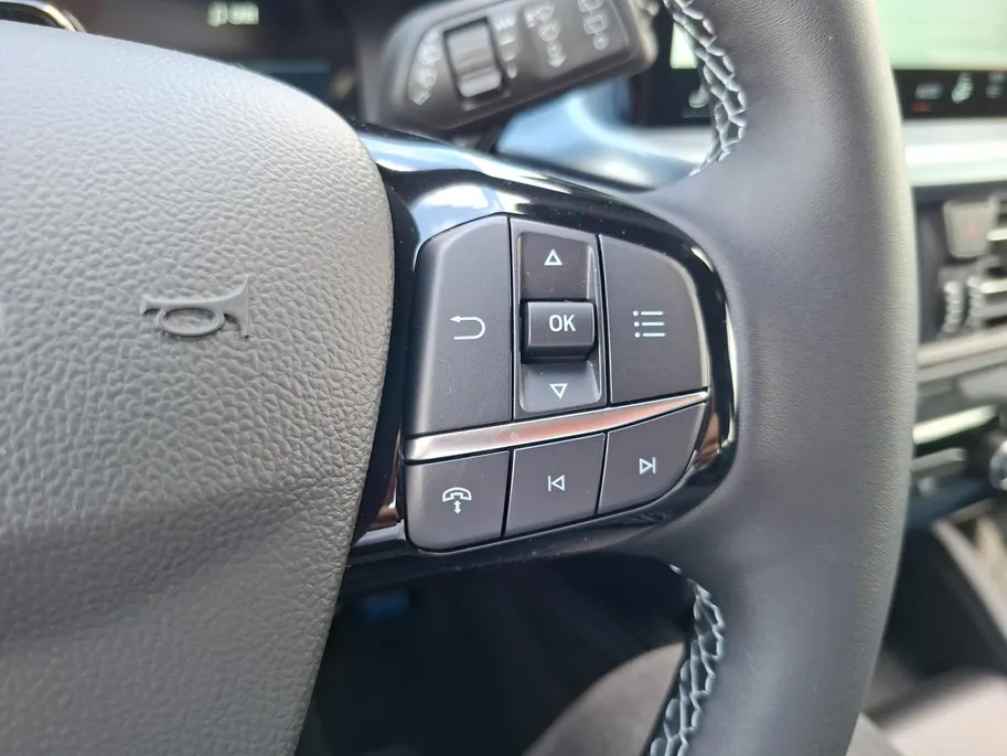 Ford Kuga 2.5 PHEV BlueCruise Edition | 20' Lichtmetaal | Panoramadak | El. Trekhaak | Premium Connectivity | 360Camera | Adaptive Cruisecontrol | Winterpack | El. Achterklep | Matrix Ledkoplampen | Nieuw op voorraad! |