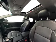 Kia e-Niro ExecutiveLine 64 kWh Full options | Stoelverwarming + verkoeling | Navigatie / Carplay | Dodehoekdetectie | Memory seat
