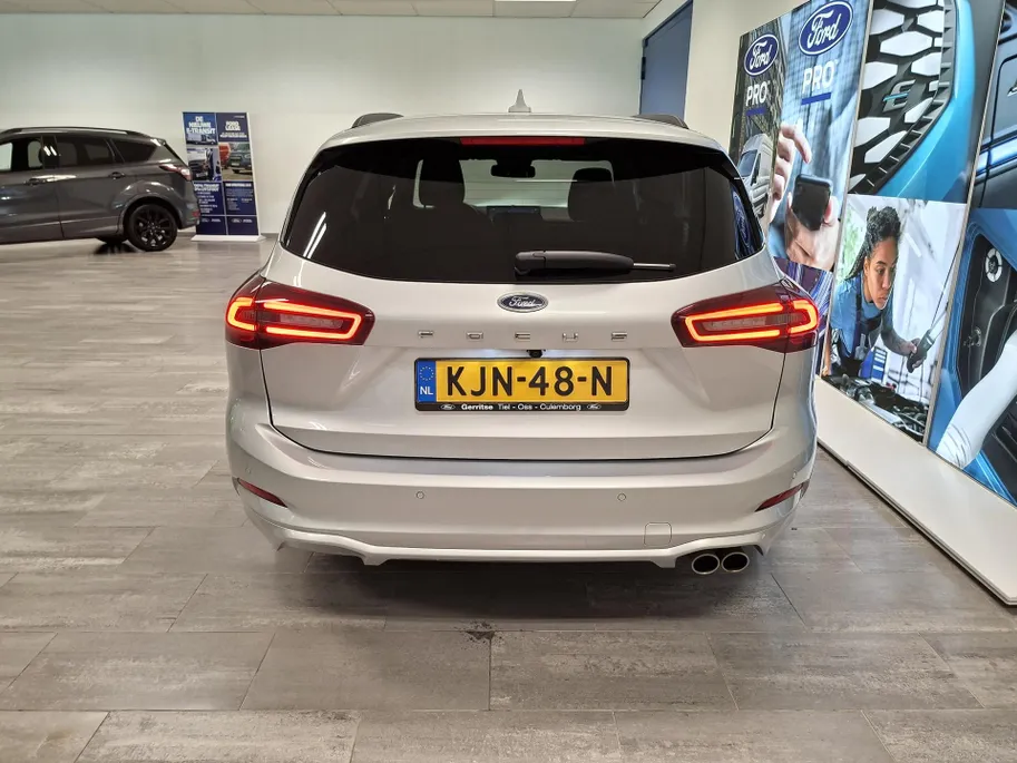 Ford Focus Wagon 1.0 EcoBoost Hybrid ST Line | Automaat | Winter Pack | Adap Cruise |