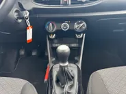 Kia Picanto 1.0 DPI DynamicPlusLine | Navigatie | LM-Velgen | Parkeercamera | Cruise control