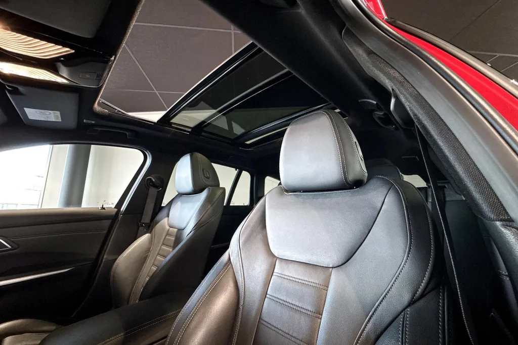 BMW 3 Serie Touring 330e xDrive