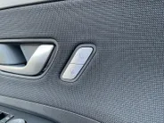 Hyundai Kona Electric Premium 64.8 kWh | Nieuw | Uit voorraad leverbaar | Zeer compleet | 440 km range | Hyundai Rotterdam - Noord |