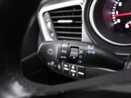 Kia Ceed Sportswagon 1.5 T-GDi MHEV DynamicLine | Navi | Camera | Clima | Cruise | 17' GT-Line velgen | LED | Apple Carplay | Android Auto |