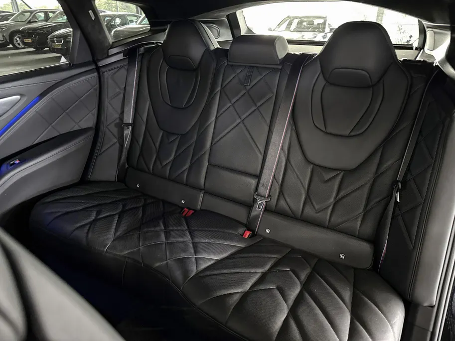 BMW XM PHEV 30 kWh