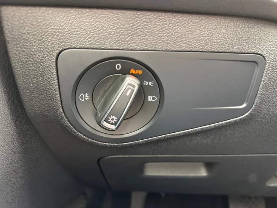 Volkswagen Tiguan 1.4 TSI HYBRIDE, | Metallic | LM velgen | NU Rijklaarprijs! Incl.12 Maanden, APK, Onderhoudsbeurt etc! Premiumpakket gratis!