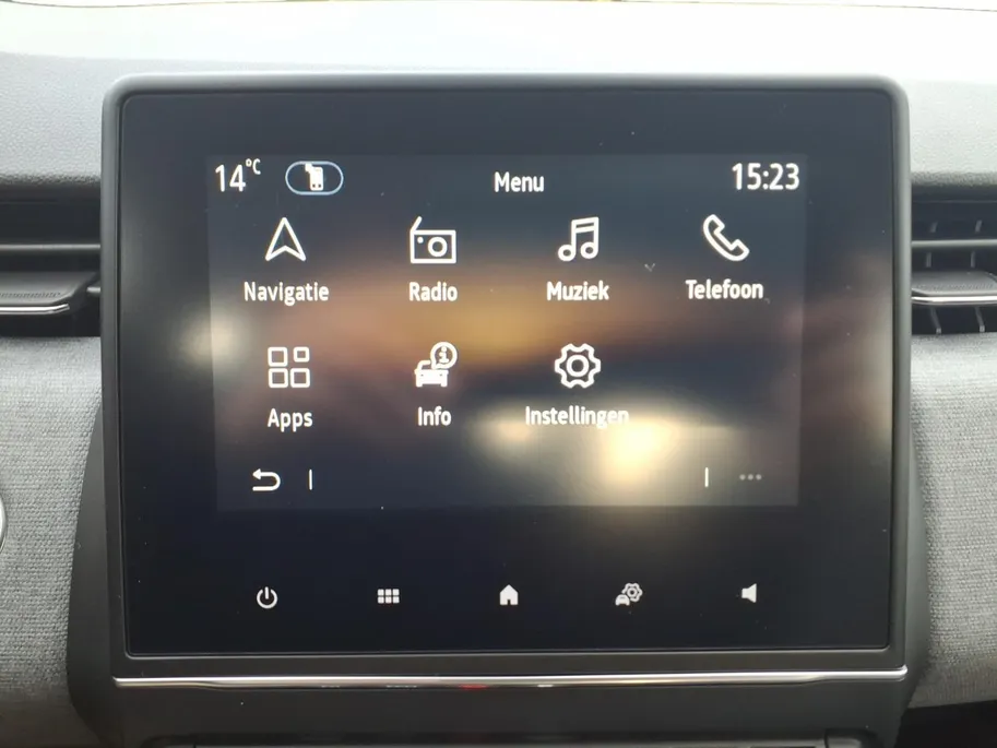Renault Clio 1.6 E-Tech Full Hybrid 145 evolution Automaat |Navigatie |1e eigenaar | Parkeersensoren | Cruise Control | Apple CarPlay/Android Auto | Licht & Regen Sensor | Full LED | Digital Cockpit | 1 jaar Garantie