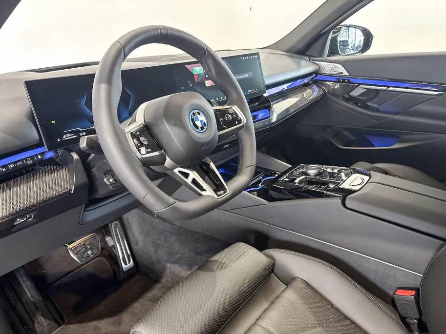 BMW 5 Serie Touring 530e M Sport Edition | M Performance Parts