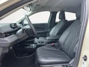 Ford Mustang Mach-E Standard RWD 73 kWh 268pk | €5.000.- korting | 2,99% rente financial lease | 17% bijtelling | 19inch velgen | Adaptieve cruise control | Direct leverbaar