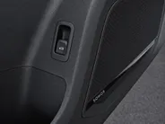 Audi Q2 35 TFSI/150PK S Line · Panoramadak · SONOS Audio ·  Camera · Apple/Android Car Play · Leder · Stoelverwarming ·