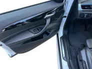 BMW X1 sDrive18i High Executive | Automaat | Head-Up Display | Automatische Achterklep | Panorama Dak | Stoelverwarming | Volledig Lederen Bekleding | Dealer Onderhouden | Camera | 12 Maanden BOVAG Garantie