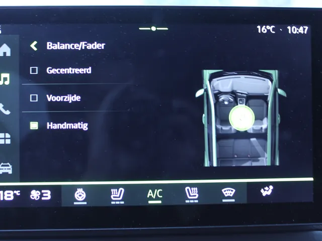 Dacia Duster Eco-G 120 extreme | Winter Pack | Around Viewmonitor | Apple CarPlay & Android Auto | DEMO VRAAG NAAR DE BESCHIKBAARHEID