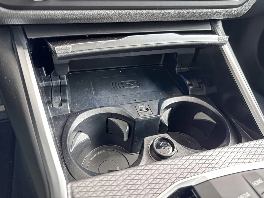 BMW 3 Serie Sedan 320i