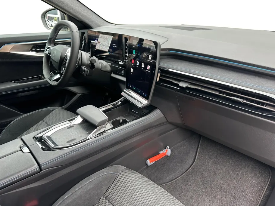 Renault Austral 1.2 E-Tech full hybrid 200 techno esprit Alpine | Apple Carplay & Android Auto | Climate Control | Camera | Adaptieve Cruise Control | Automatische Kofferklep | Dodehoek Detectie | 12 Maanden BOVAG Garantie