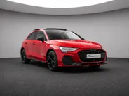 Audi A3 Sportback 45 TFSIe 272pk S-tronic S edition Competition · Panoramadak · Camera · Keyless · Elek. Voorstoel · Elek. Achterklep · 18'' inch · Garantie t/m 10-12-2030 of 100.000km