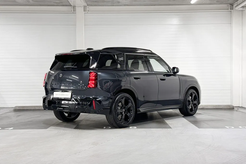 MINI Countryman C