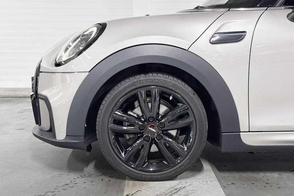MINI Cooper 5-deurs Cooper John Cooper Works