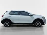 Kia Stonic 1.2 MPi ComfortPlusLine Navigator | Achteruitrijcamera | Apple/Android Carplay | Stoel en Stuurverwarming | Cruise control | 12 maanden garantie! |