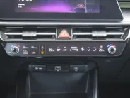 Kia Niro EV DynamicLine 64.8 kWh | Trekhaak | Camera | Clima | Cruise adapt. | Navi | 17' LM | Keyless | Apple Carplay/Android Auto |