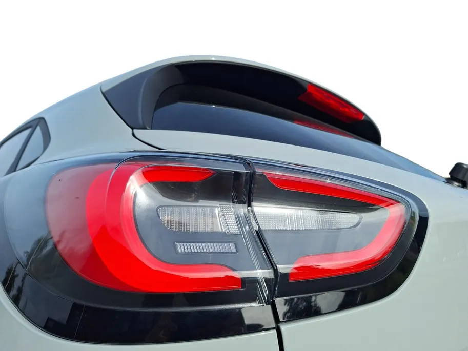 Ford Puma 1.0 EcoBoost Hybrid ST-Line Automaat | | !gratis automaat! | 0,99% rente icm Ford Options | Winterpack | Comfort Pack | Climate Control | El. Achterklep | Camera | Apple Carplay&Andorid Auto | 17' Lichtmetaal | Navigatie | Nieuw te bestellen |