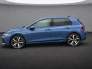 Volkswagen Golf 1.5 eHybrid 204pk DSG Life Edition · Camera · Keyless · Apple/Android Car Play · Stoelverwarming · Apple/Android Car Play · Garantie t/m 17-05-2030 of 100.000km