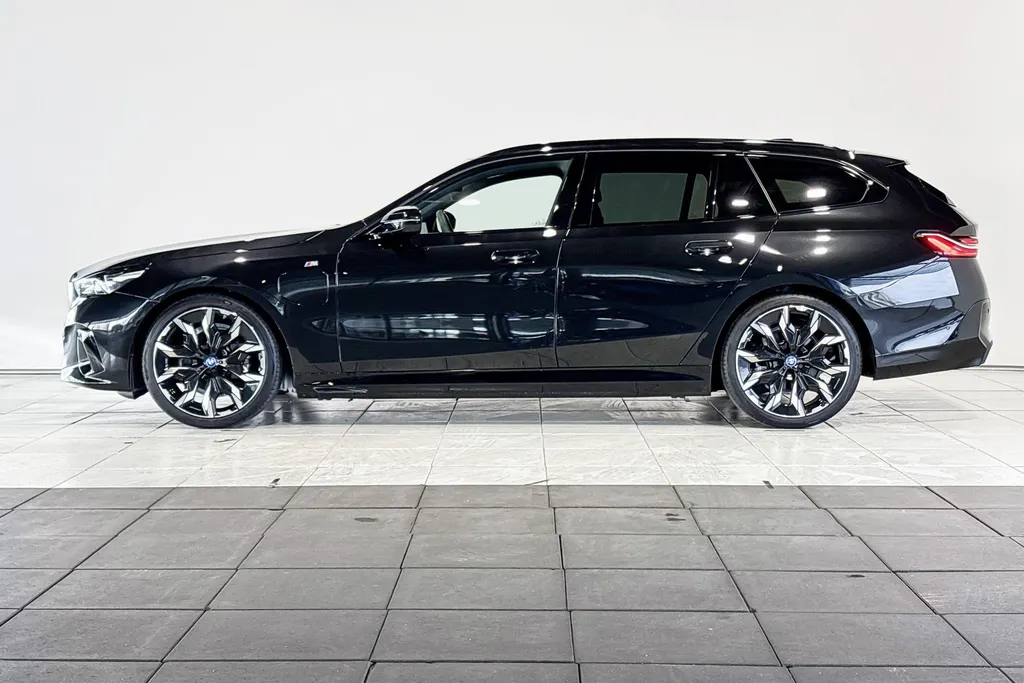 BMW 5 Serie Touring 530e M Sportpakket