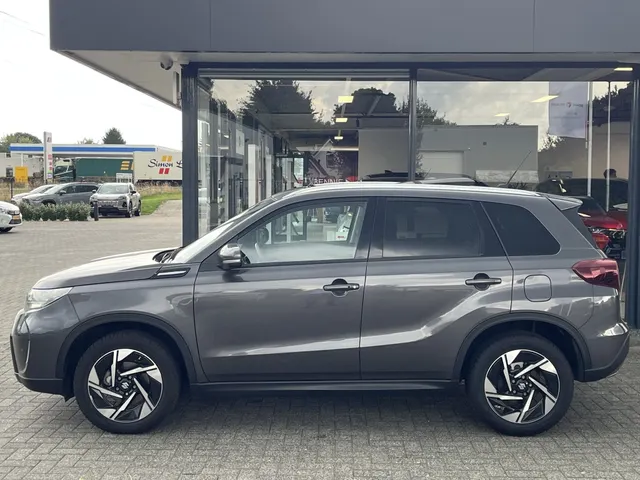 Suzuki Vitara 1.4 B.jet Style Smart Hybrid | Panoramadak | All Seasons