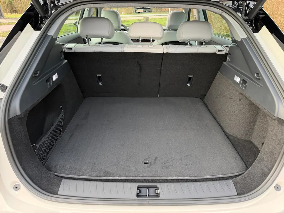 Voyah Courage Business Edition 80 kWh | Direct Leverbaar | Full Option | 360 Camera |