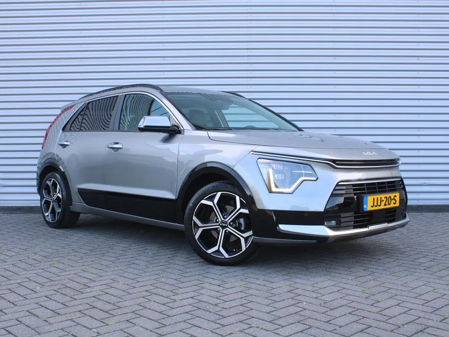 Kia Niro 1.6 GDi Hybrid ExecutiveLine | Stuur-/stoelverwarming + ventilatie | Leer | Schuifdak | 18' LM | Camera | Cruise adapt. | HUD | Elek. stoelverstelling |
