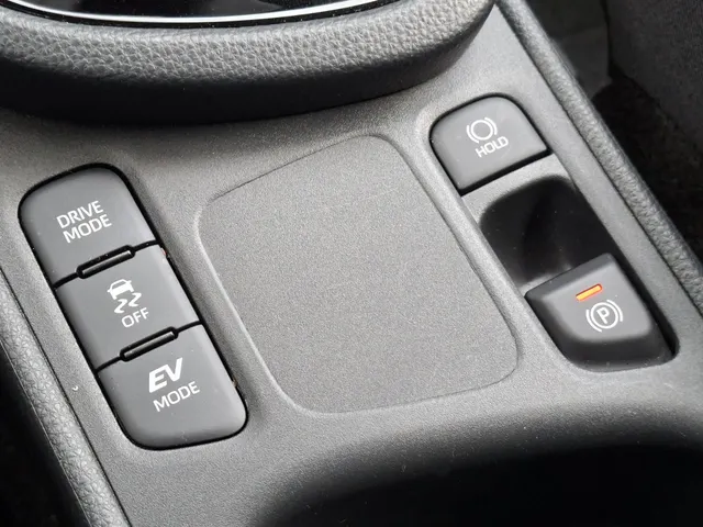 Toyota Yaris Cross 1.5 Hybrid 130 Dynamic PDC V+A | NAVI | rijklaarprijs !!