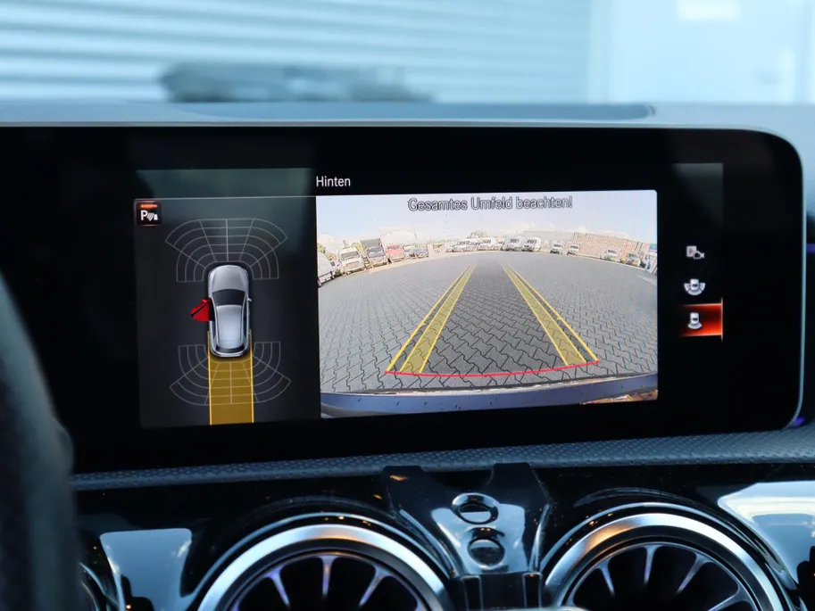Mercedes-Benz A-Klasse 250 e l Panoramadak l Stoelverwarming l Achteruitrij camera