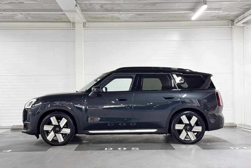 MINI Countryman Electric SE ALL4 Favoured