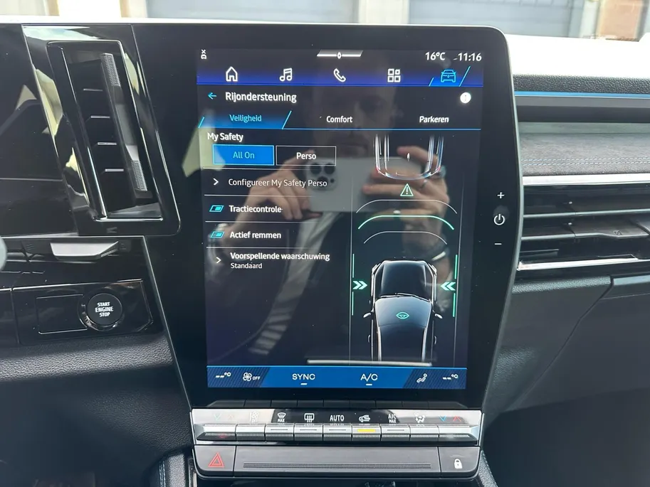 Renault Espace E-Tech full hybrid 200 esprit Alpine 7p. | Automaat | Vier-wiel Besturing | Automatische Achterklep | Cruise & Climate Control | Apple Carplay & Android Auto | Camera | 12 Maanden BOVAG Garantie
