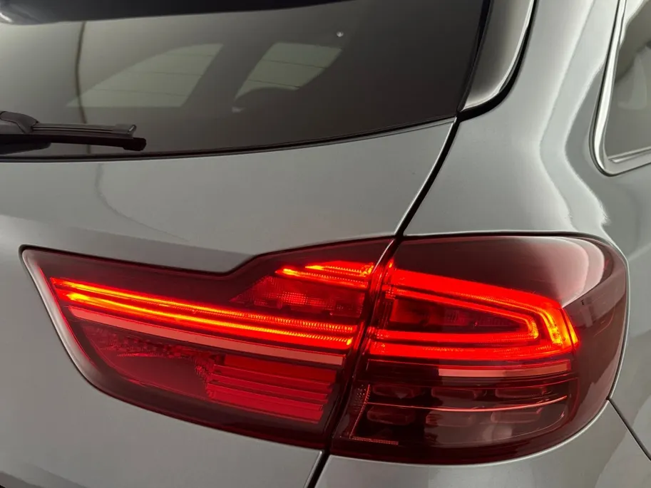 Kia Ceed Sportswagon 1.0 T-GDi Executive Line | Panoramadak | Elektrische stoelen | Elektrische achterklep