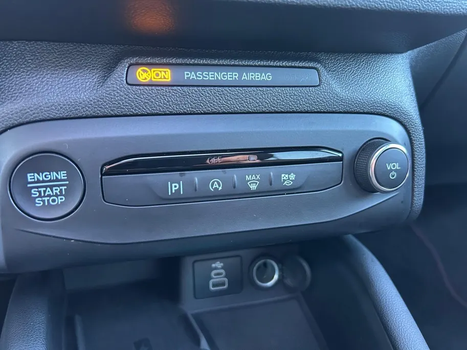 Ford Focus Wagon 1.0 EcoBoost Hybrid ST Line X | Automaat | Schuif/Kantel Dak | B&O Audio | Stoel/Stuur/Voorruitverwarming | Parkeer Camera | Dodehoek Detectie | Apple Carplay/Android Auto |