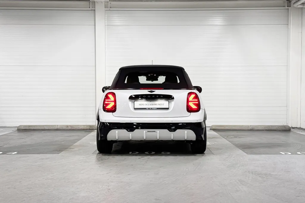 MINI Cooper Cabrio C John Cooper Works