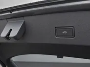 Volkswagen T-Roc 1.5TSI/150PK DSG Sport · Trekhaak · Apple/Android Car Play · Stoel- & stuurverwarming · Camera
