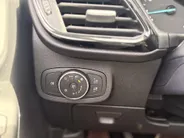 Ford Fiesta 1.0 EcoBoost Hybrid Titanium PARKEERSENSOREN ACHTER I ALL SEASON BANDEN I APPLE CARPLAY / ANDROID AUTO I