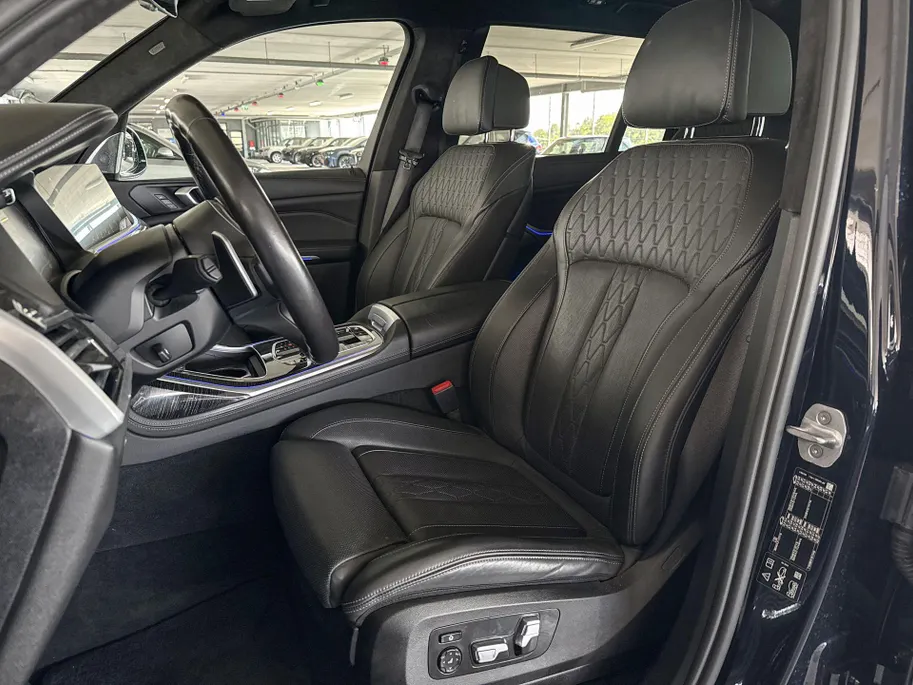 BMW X7 xDrive40i