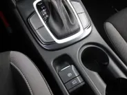 Hyundai Kona 1.6 GDI HEV Comfort | Trekhaak | Camera | 16' LM | Cruise adapt. | Navi | Apple Carplay/Android Auto | Clima | All seasons |