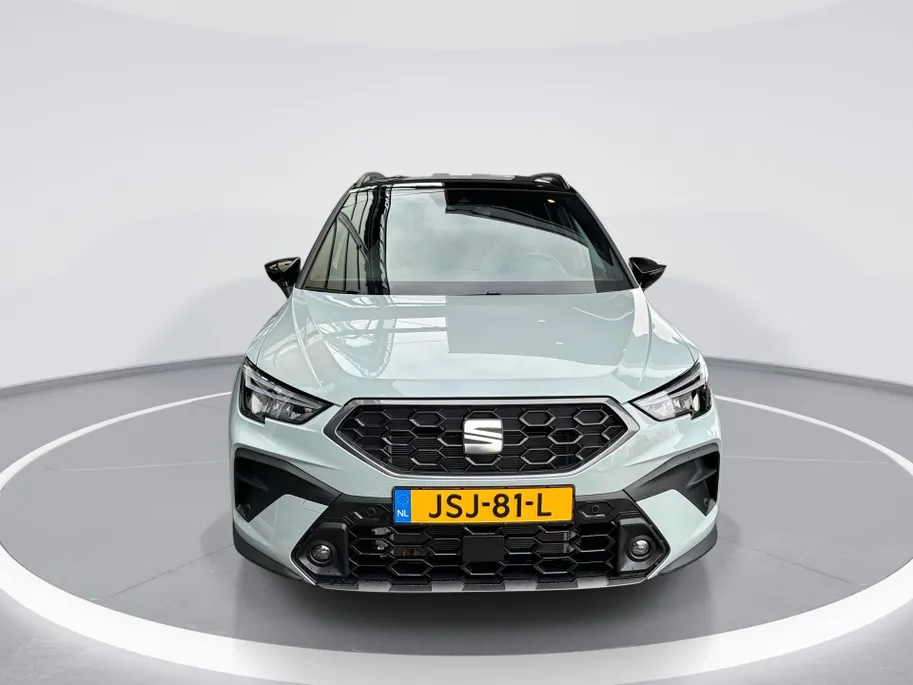 SEAT Arona 1.0 EcoTSI FR Business Connect 116PK DSG Automaat l 18' Preformance Machined l Trekhaak afneembaar