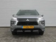 Mitsubishi Eclipse Cross 2.4 PHEV Executive | Trekhaak | 18' LM | 360 Camera | Navi | Cruise adapt. | Elek. stoelverstelling | Leer/Alcantara | Stuur-/stoelverwarming | LED |