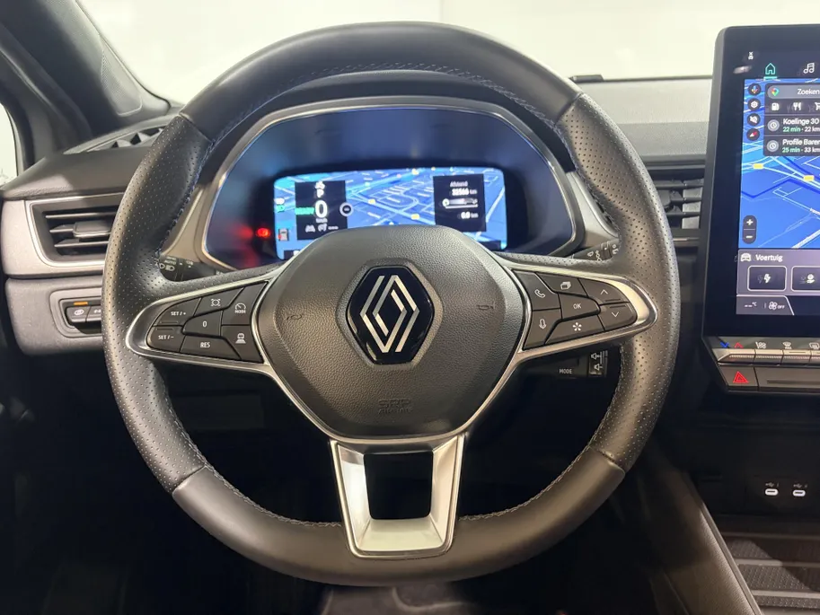 Renault Captur 145PK E-Tech Full Hybrid Techno Automaat | Navi | Camera | Parkeersensoren | Apple CarPlay/Android Auto | Adaptive Cruise Control | Digital Cockpit | Lichtmetalen Velgen | Full LED |