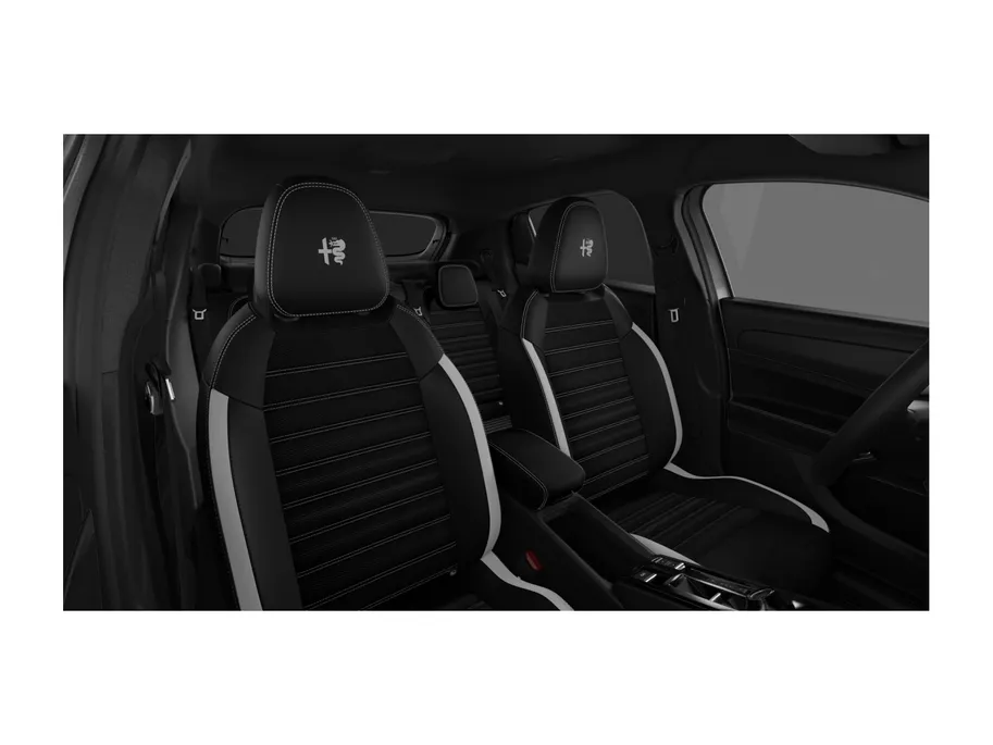 Alfa Romeo Junior Elettrica Sport Speciale Automaat